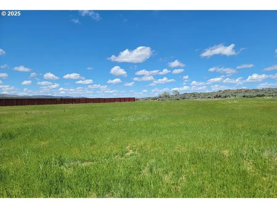 464 N Harney Ave, Burns, OR 97720 - Image #3