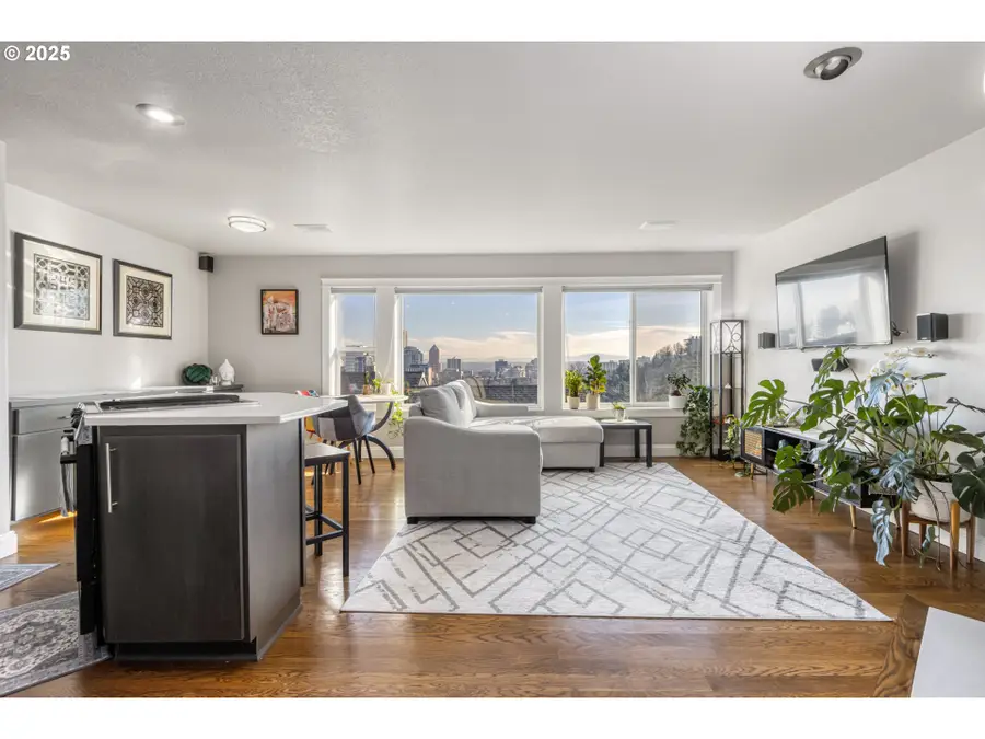 1932 SW Mill Street Ter, Portland, OR 97201 - #3