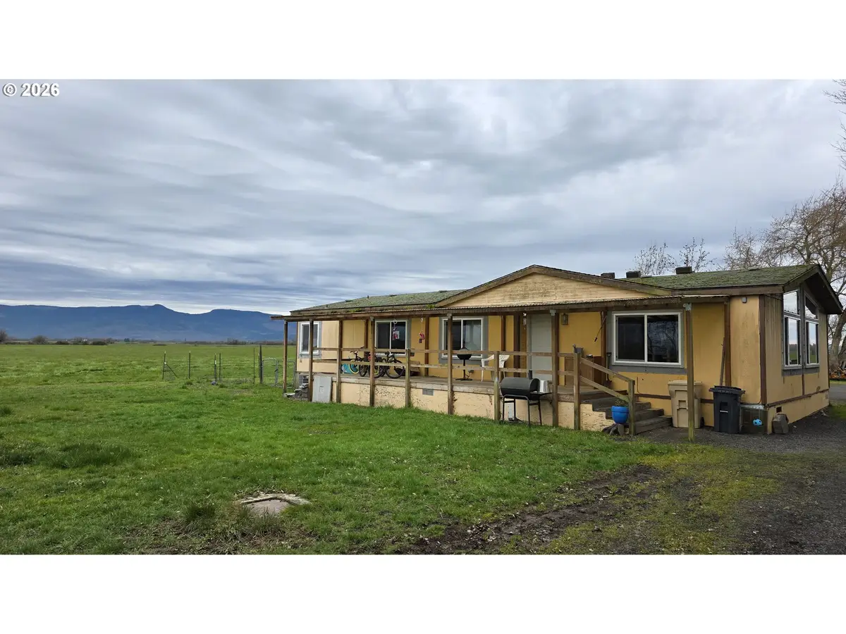 30540 Priceboro Dr, Harrisburg, OR 97446 - #1