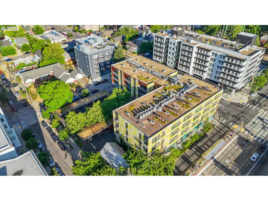 1455 N Killingsworth St #404, Portland, OR 97217 - #3