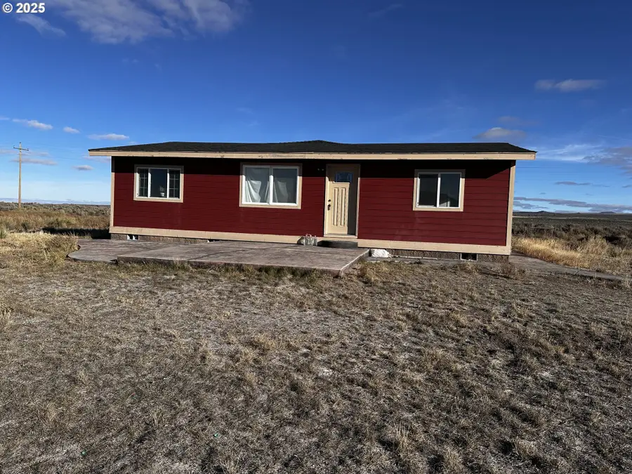 46864 Tucker Rd, Silver Lake Fort Rock, OR 97641 - Image #2