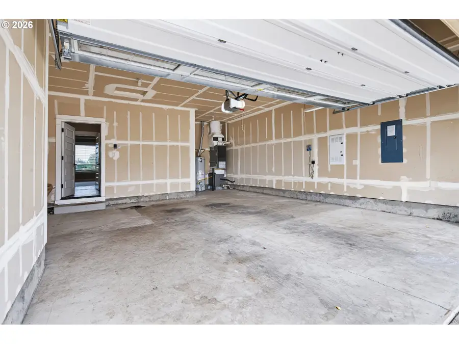 1335 S Larch St, Canby, OR 97013 - #2
