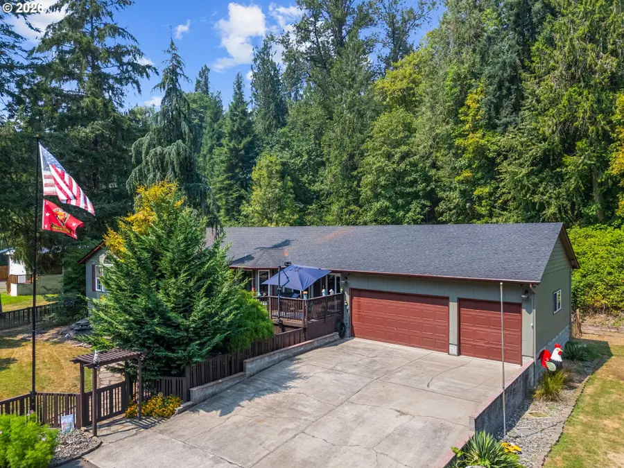 316 Laverne Dr, Kalama, WA 98625 - #2