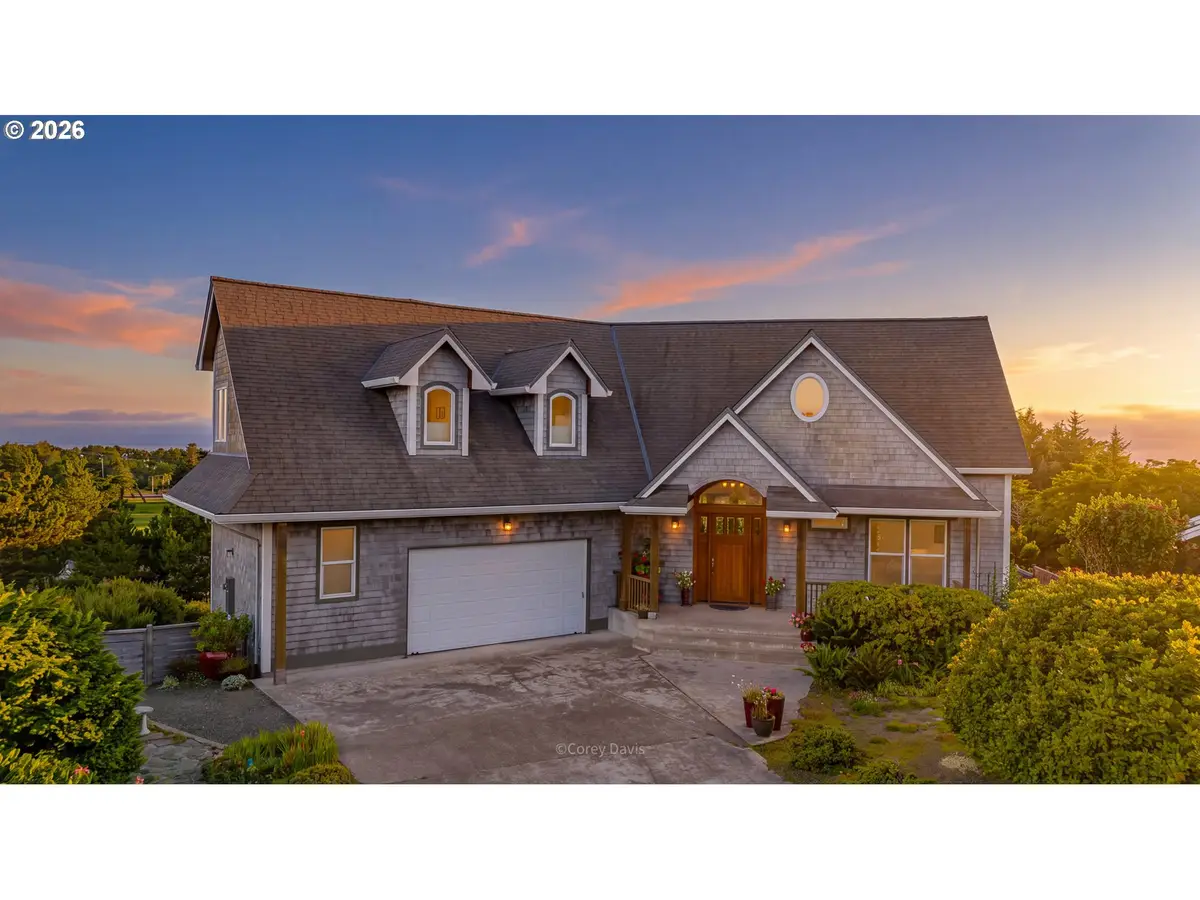 388 Ridge Ct, Manzanita, OR 97130 - #1
