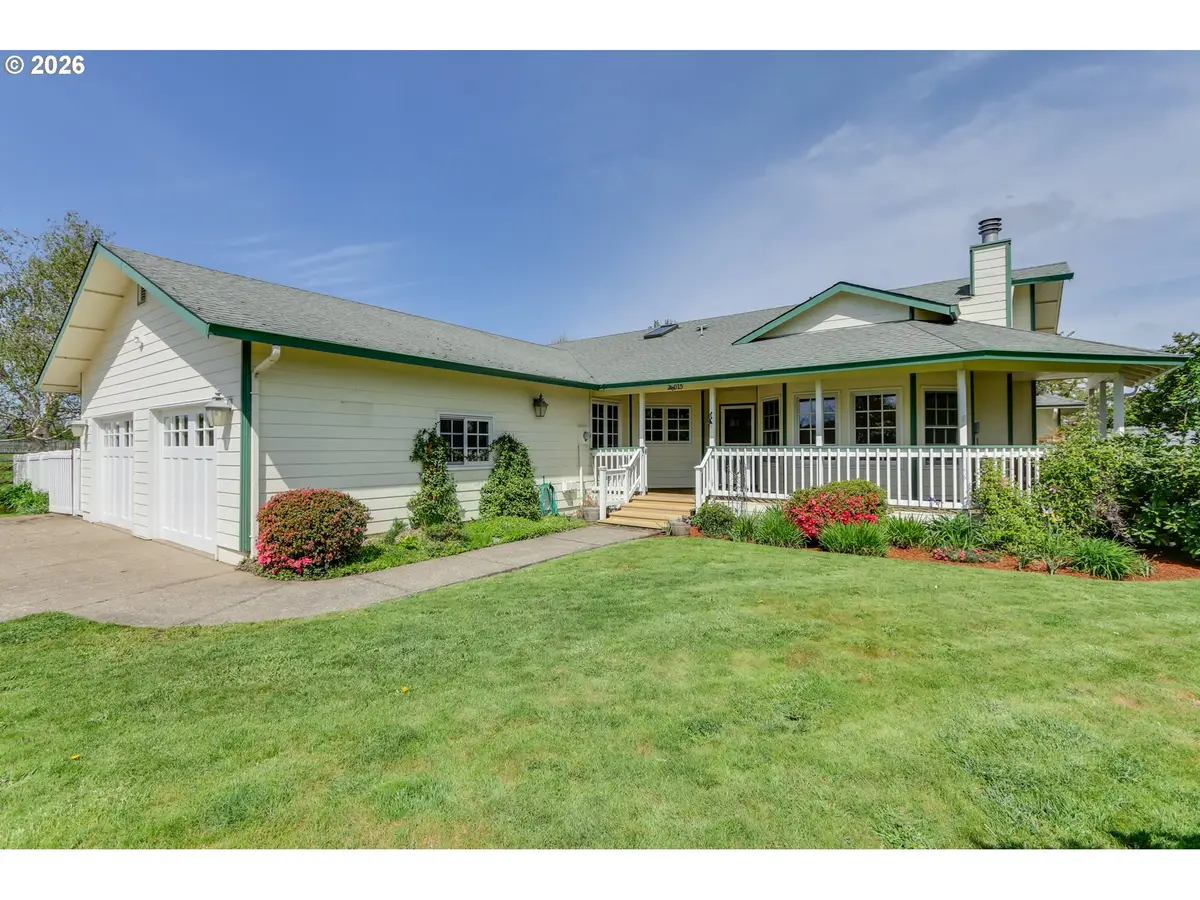 28015 Crossley Ln, Eugene, OR 97402 - #1