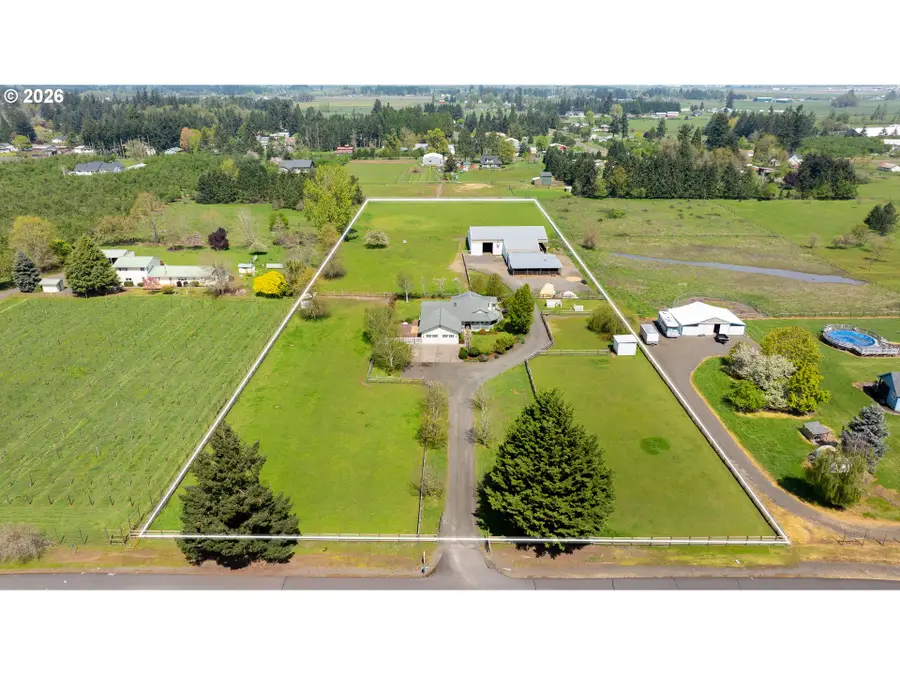 28015 Crossley Ln, Eugene, OR 97402 - #2