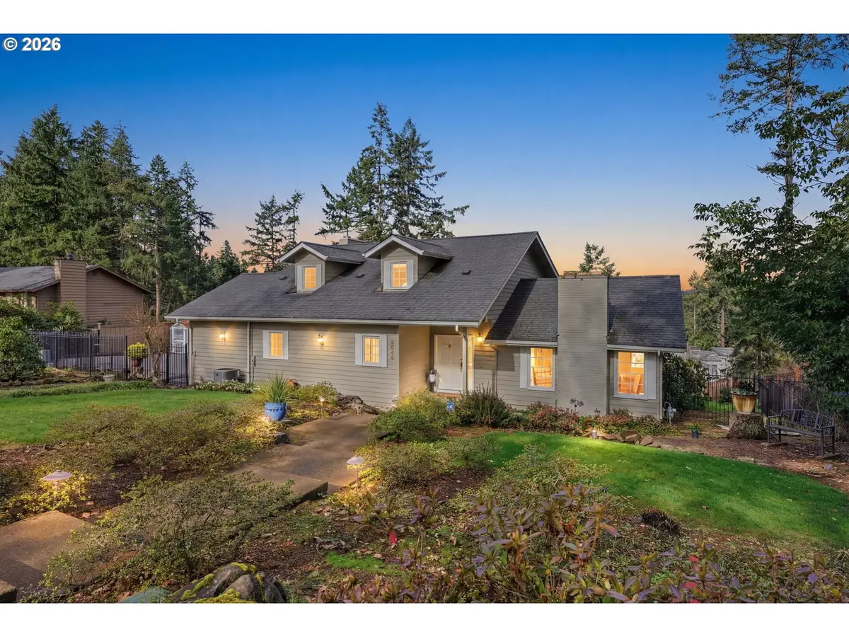 3945 Spring Blvd, Eugene, OR 97405 - #1