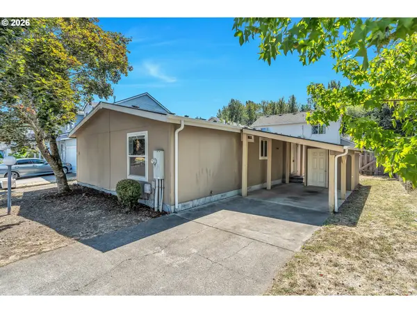521 NE Mariners Loop, Portland, OR 97211