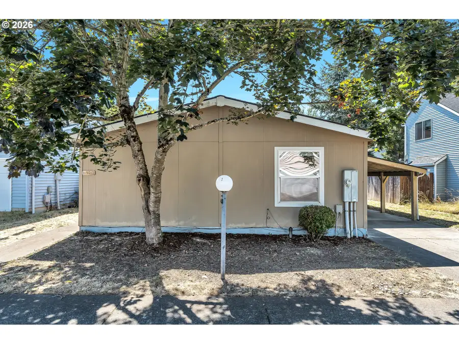 521 NE Mariners Loop, Portland, OR 97211 - #2