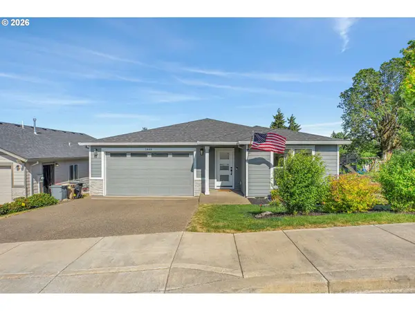 1448 SW 11th St, Dallas, OR 97338