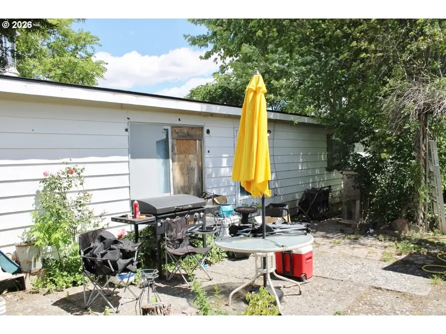 70822 SW Douglas Dr, Pendleton, OR 97801 - #2