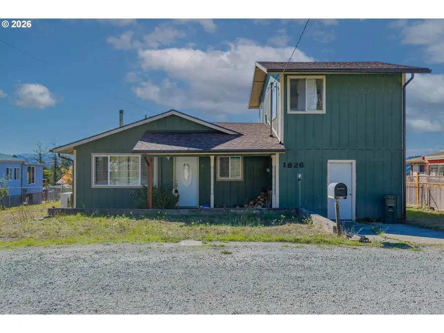 1826 22nd St, Myrtle Point, OR 97458 - #2