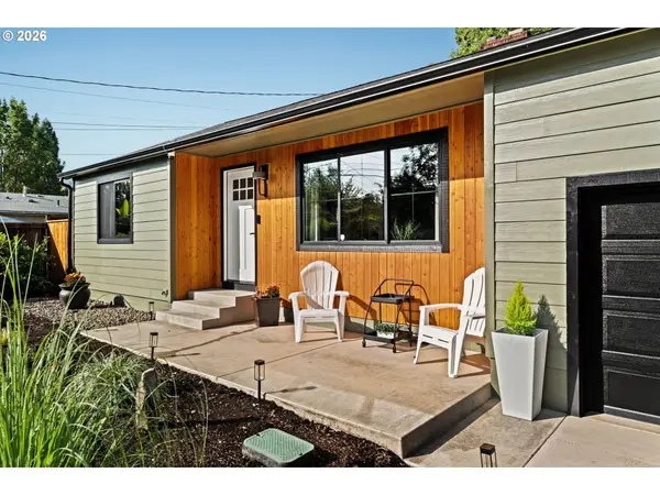 1928 Arthur St, Eugene, OR 97405