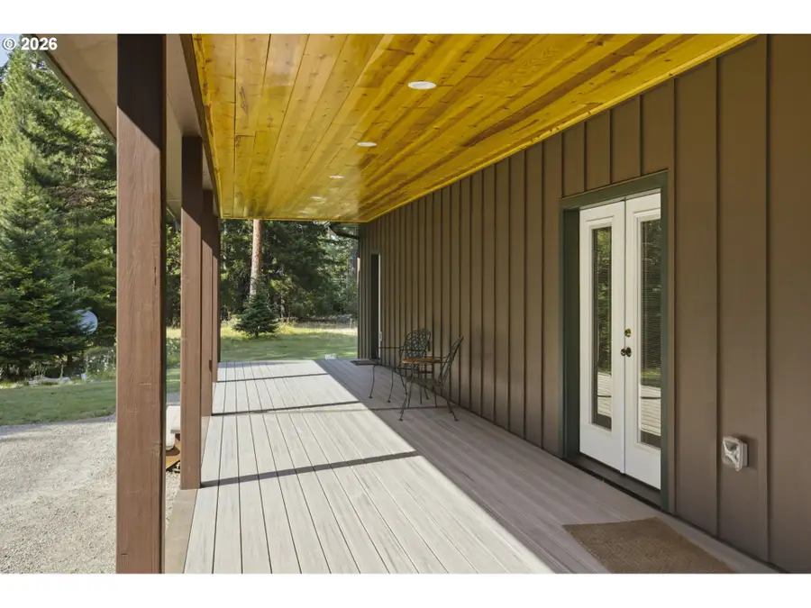 19 Lois Ln, Trout Lake, WA 98650 - #2