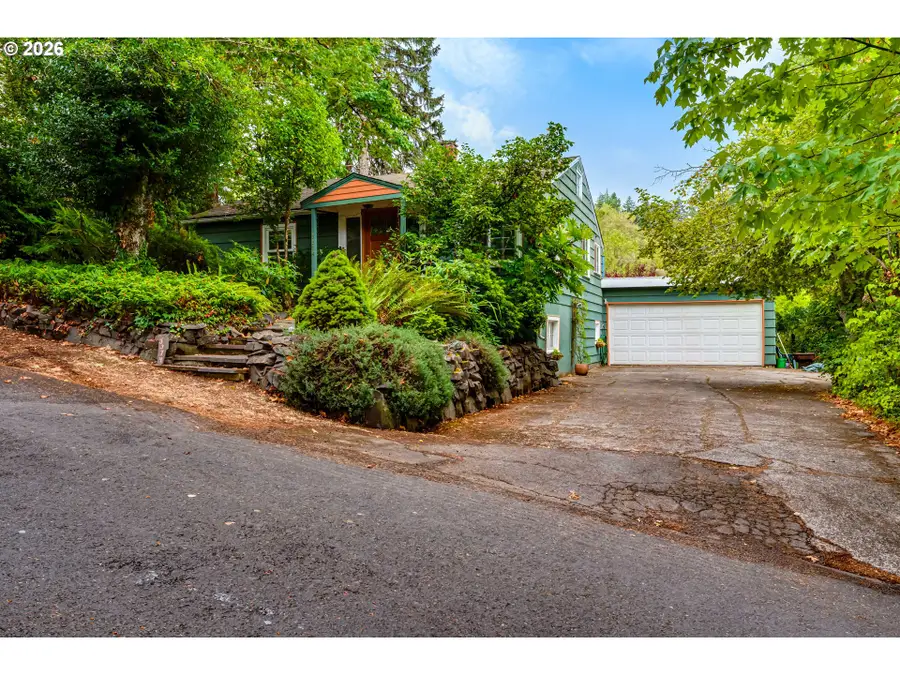 3374 Loma Linda Dr, Eugene, OR 97405 - #3
