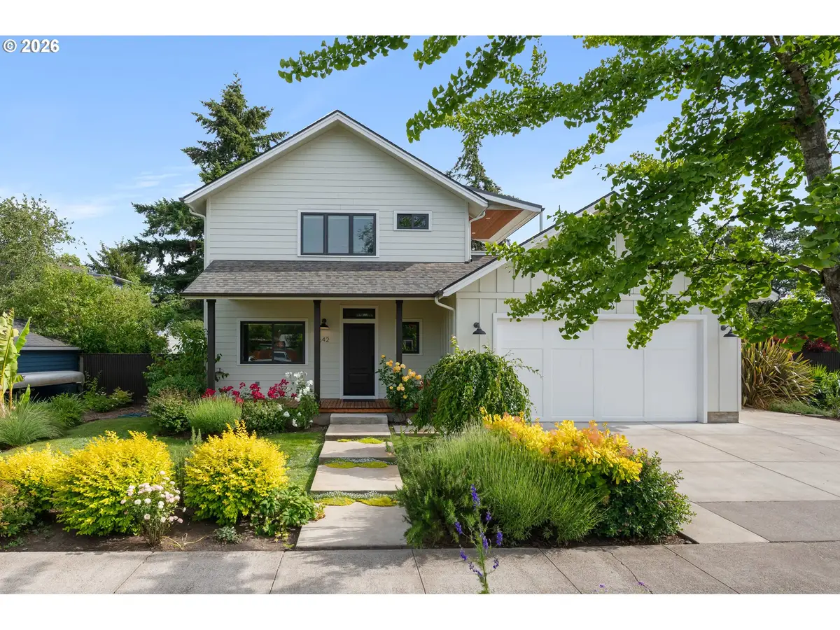 642 W 15th Ave, Eugene, OR 97402 - #1