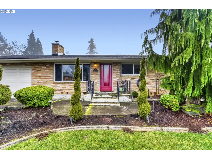 705 NE 94th Ave, Vancouver, WA 98664 - Image #2