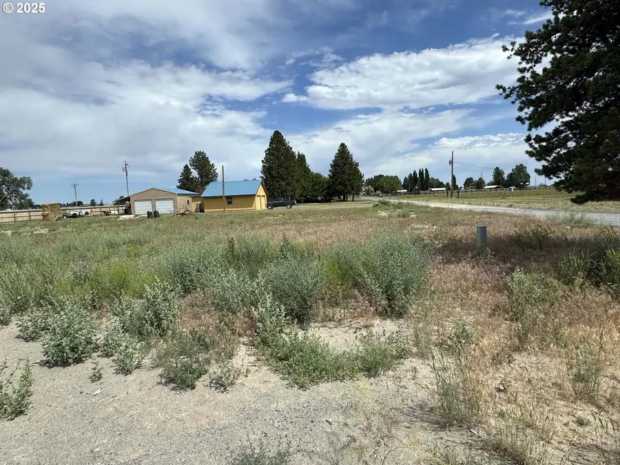 Holly Ln #600, Silver Lake Fort Rock, OR 97641 - Image #3