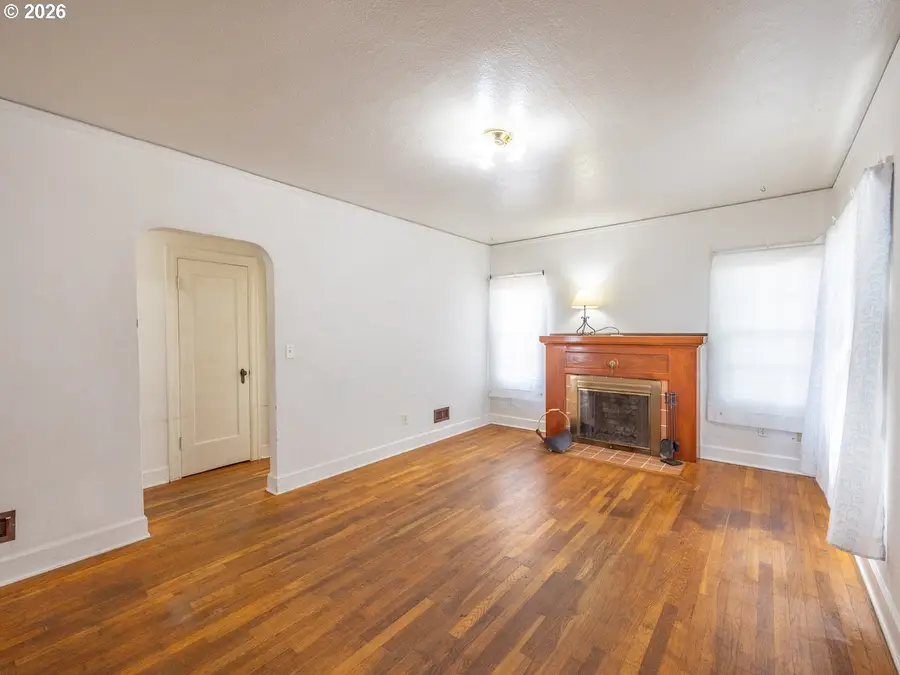 8005 SE Malden St, Portland, OR 97206 - #2