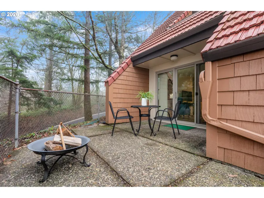 81 Oswego Summit, Lake Oswego, OR 97035 - Image #2