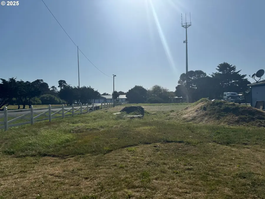 Highway 101, Bandon, OR 97411 - Image #3