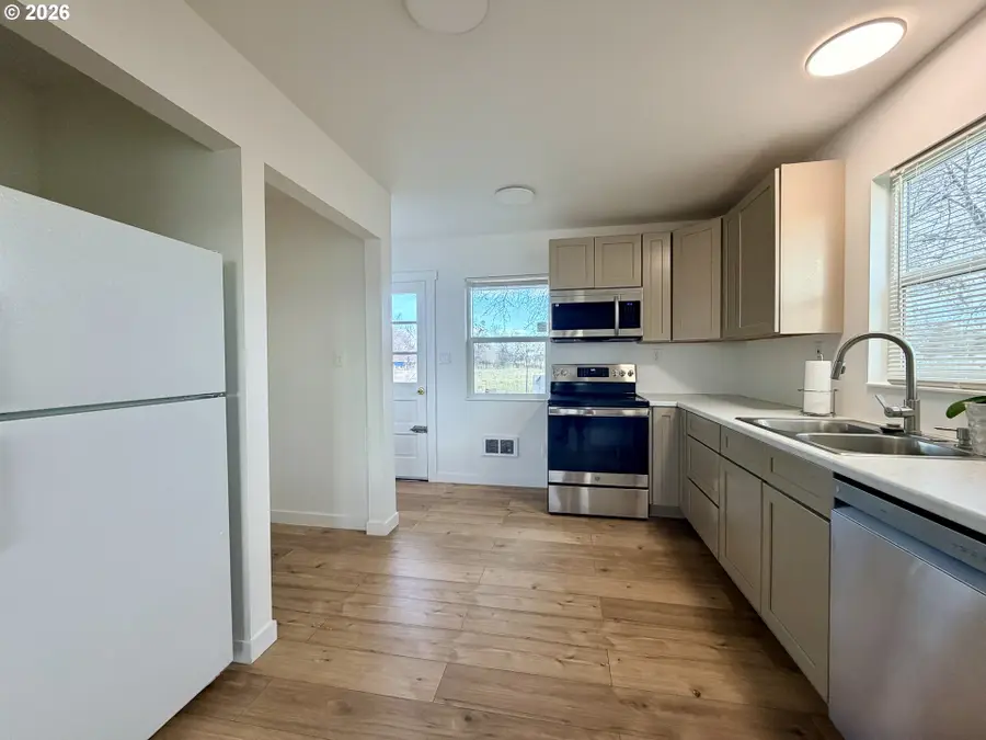32255 Baxter Rd, Hermiston, OR 97838 - #3