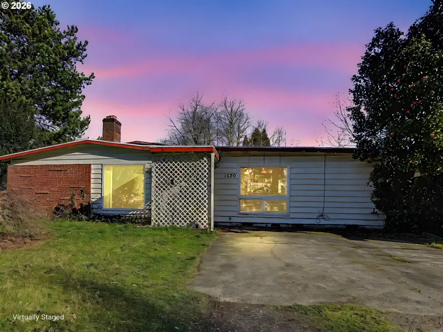 1620 NE 201st Ave, Fairview, OR 97024 - #2