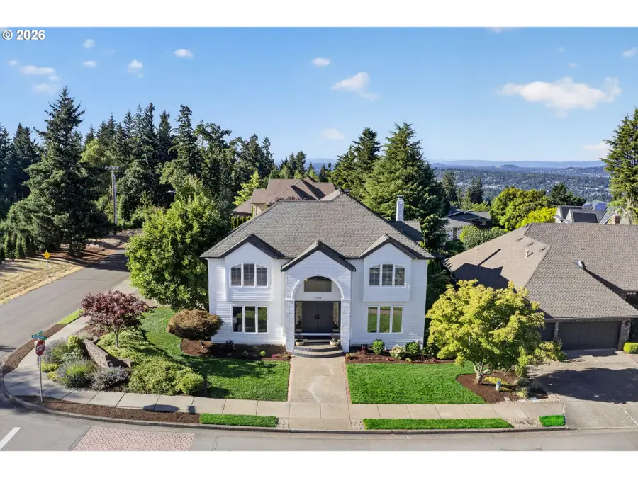 3709 Rosepark Dr, West Linn, OR 97068 - #2