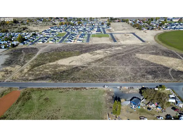 SW Kunze Ln Sw #Phs 6&7, Boardman, OR 97818