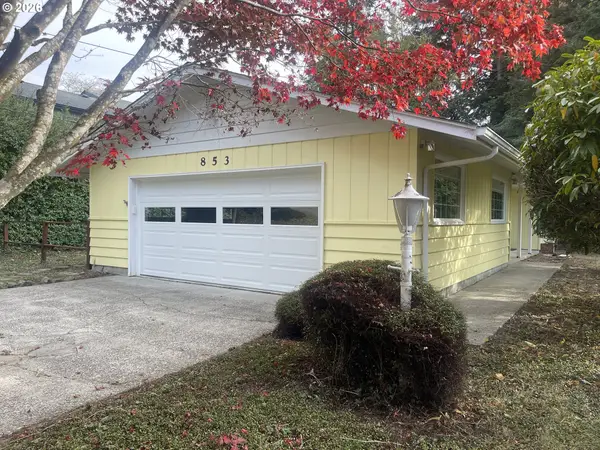 853 Clark St, NorthBend, OR 97459