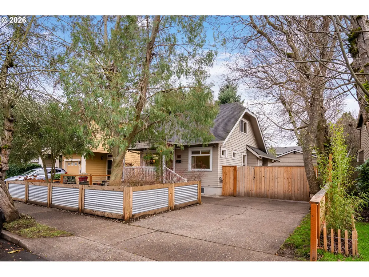 2736 N Argyle St, Portland, OR 97217 - Image #1