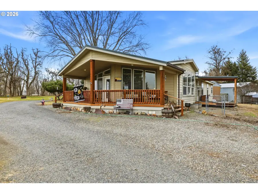 32945 Thorny Grove Ln, Hermiston, OR 97838 - Image #3