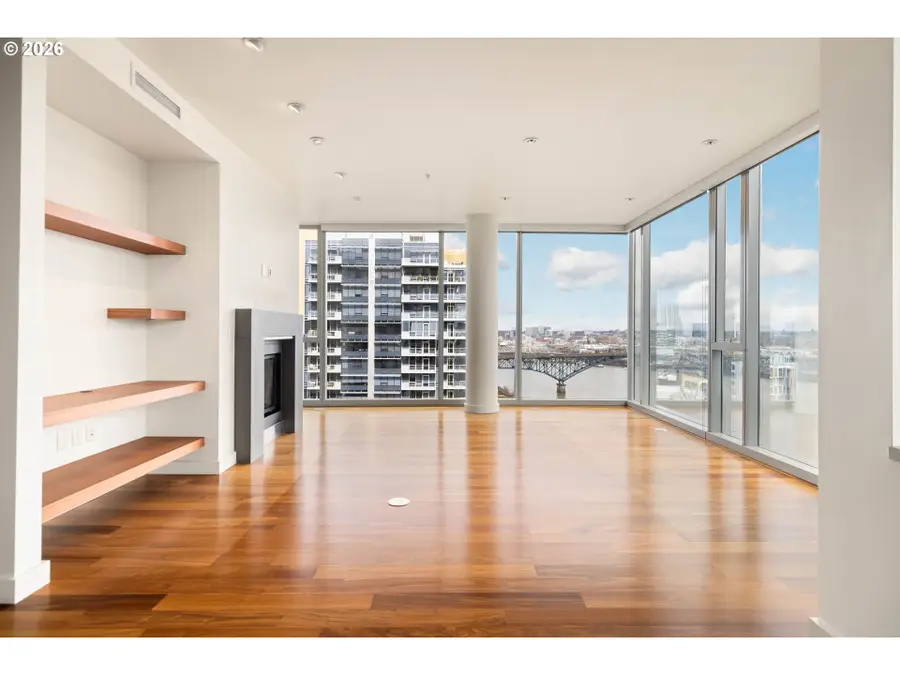 841 S Gaines St #1606, Portland, OR 97239 - #2