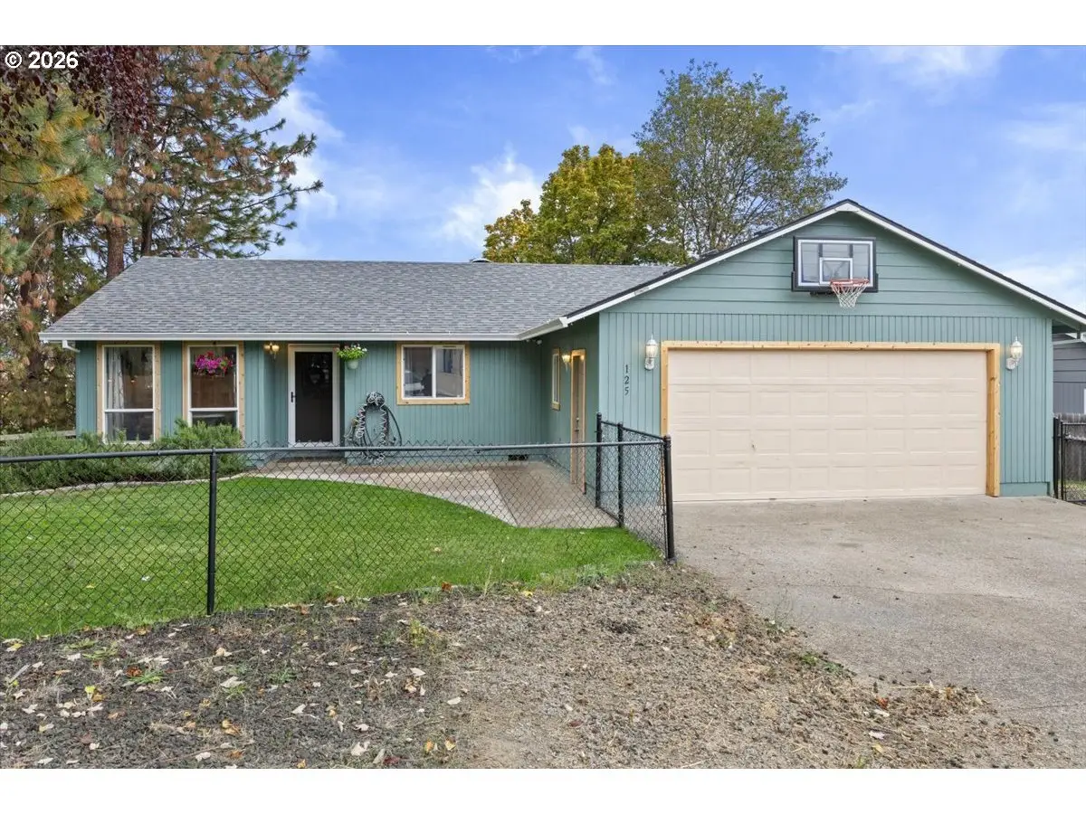 125 Aloha Ct, Roseburg, OR 97471 - #1