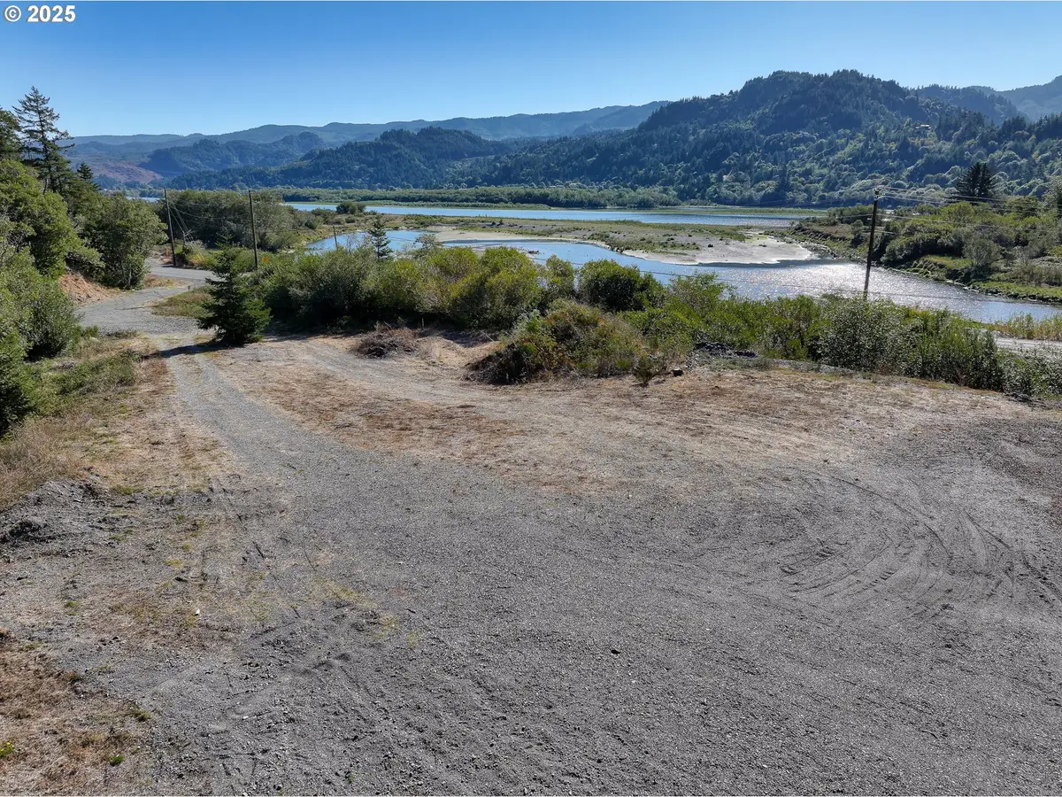 0 N Bank Rogue River, Gold Beach, OR 97444 - Image #1