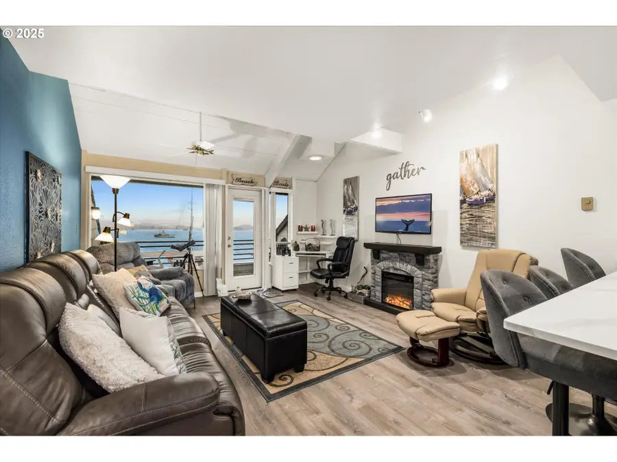1000 SE Bay Blvd #140, Newport, OR 97365 - Image #3