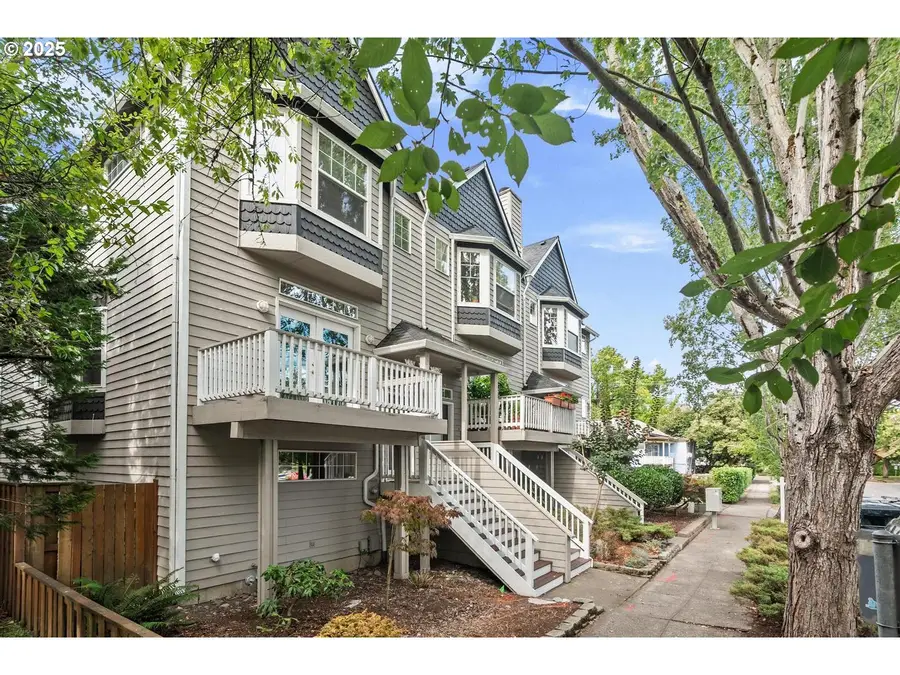 3531 S Kelly Ave, Portland, OR 97239 - Image #3