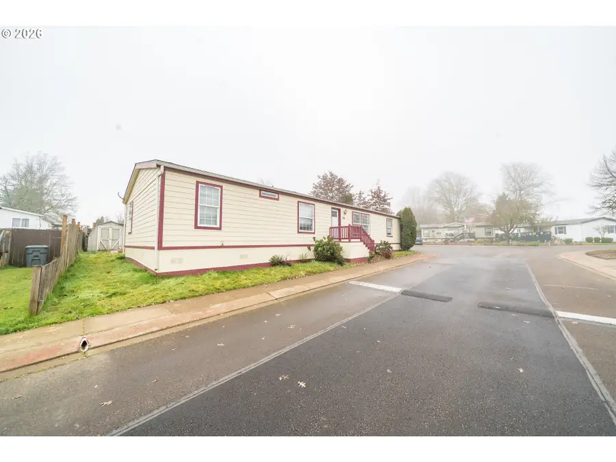 777 College Park Dr Nw #49, Albany, OR 97322 - #2