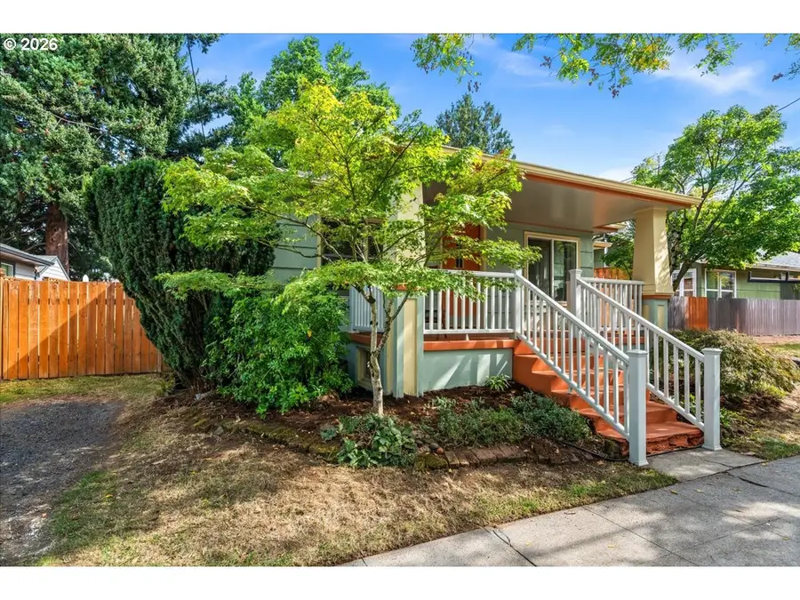 5810 SE 49th Ave, Portland, OR 97206 - #2