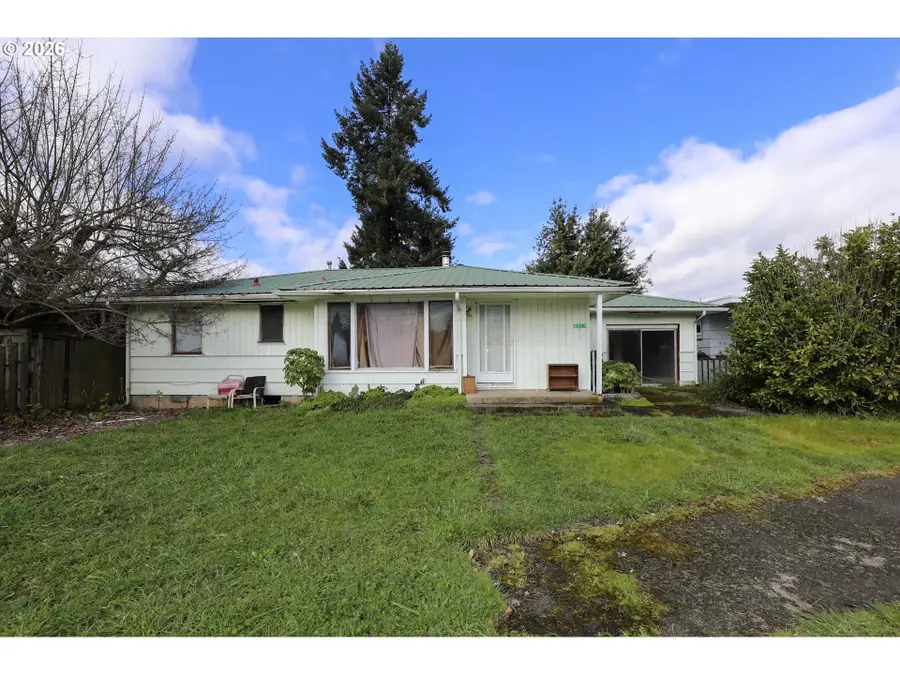 491 NW Douglas Blvd, Winston, OR 97496 - #2