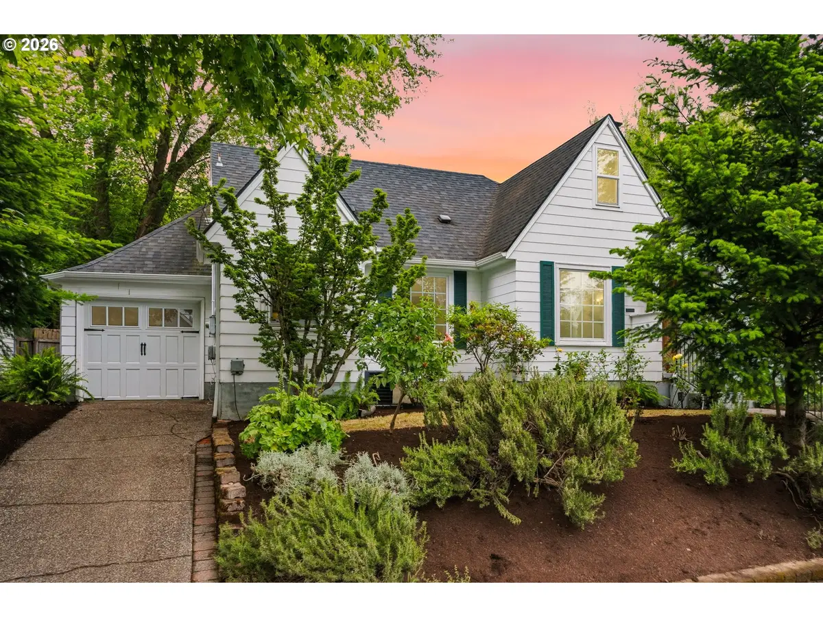 3642 SE 37th Ave, Portland, OR 97202 - #1
