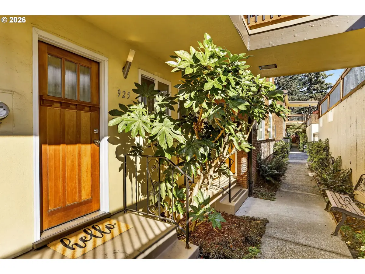 925 NE 68th Ave, Portland, OR 97213 - #1