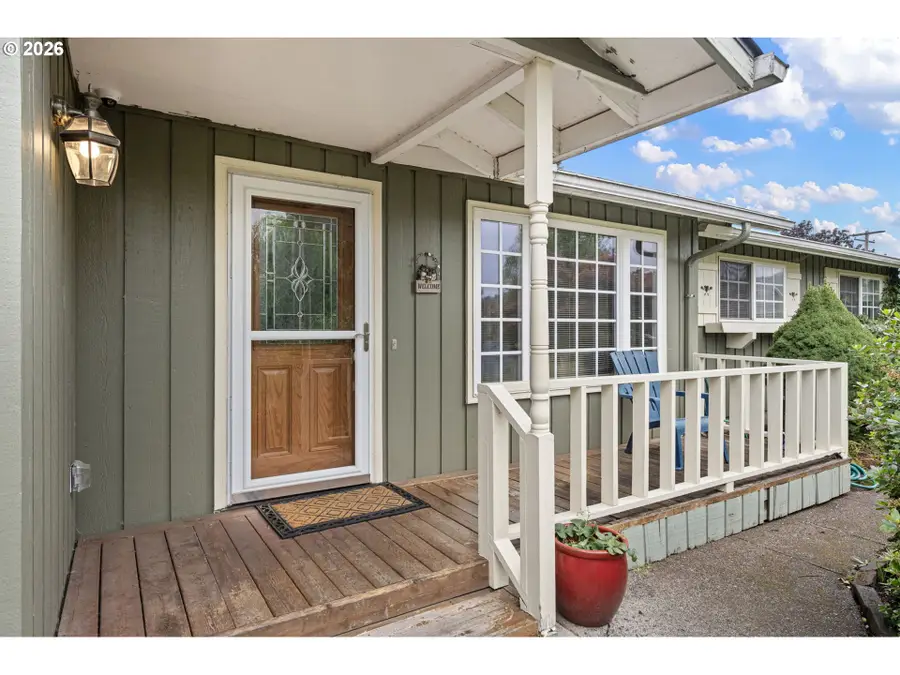 2532 Rose Blossom Dr, Springfield, OR 97477 - #2