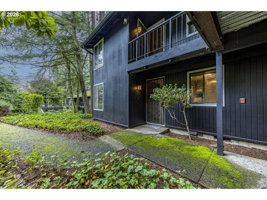 2671 Woodstone Pl, Eugene, OR 97405 - Image #2