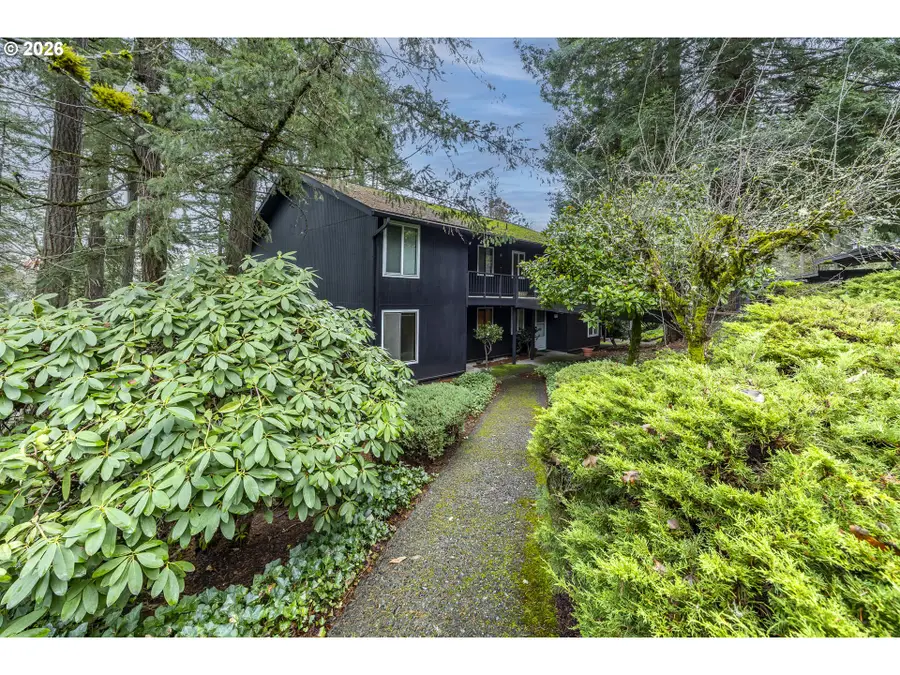 2671 Woodstone Pl, Eugene, OR 97405 - Image #3