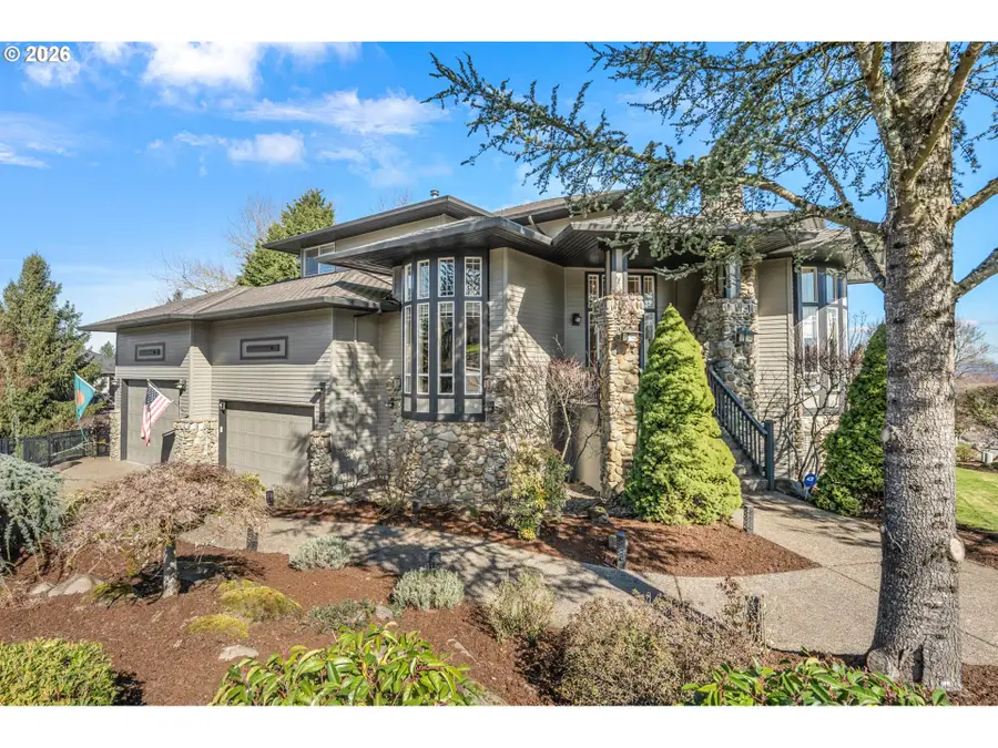 13923 SW Mistletoe Dr, Portland, OR 97223 - #3