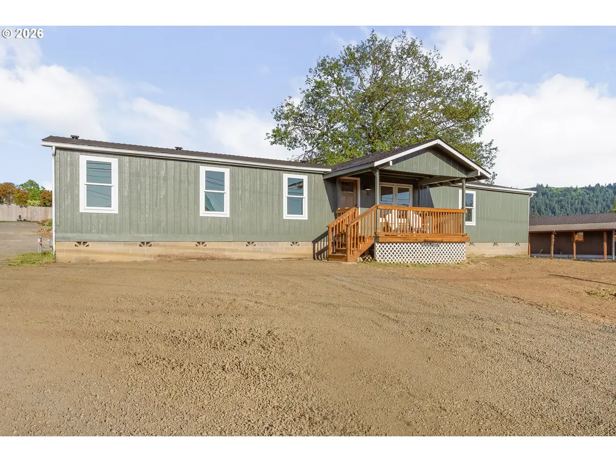 70 SE Darrell Ave, Winston, OR 97496 - #1