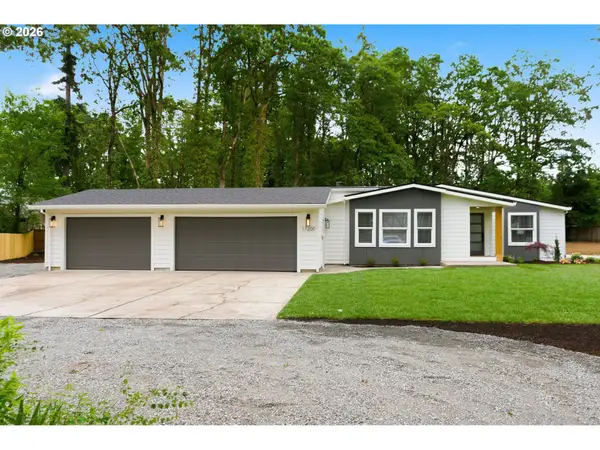 17200 SE Jennings Crest Ln, Milwaukie, OR 97267