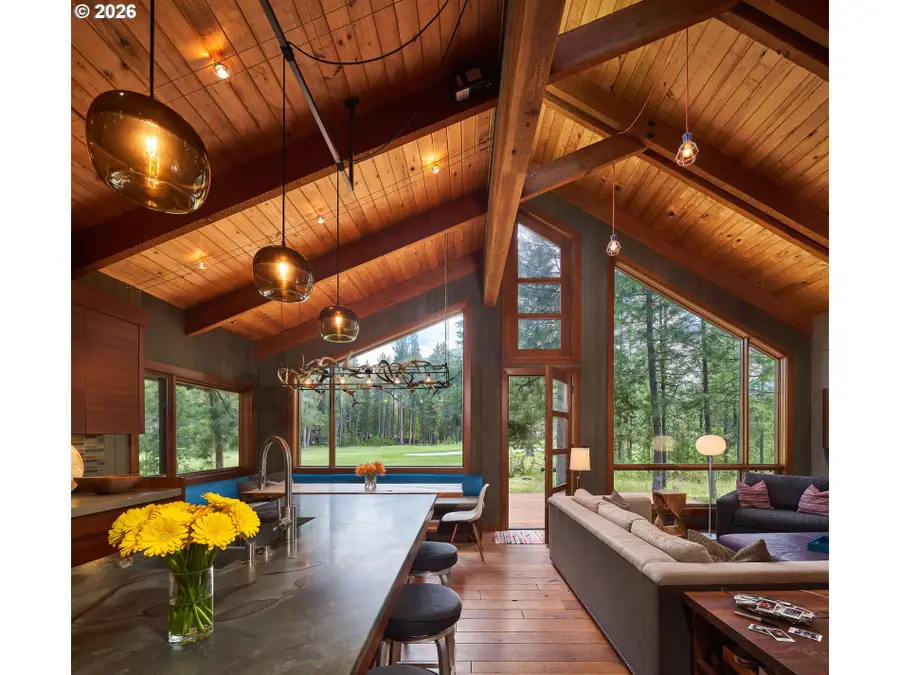 71183 Bracken Ln #GH76, Sisters, OR 97759 - #3