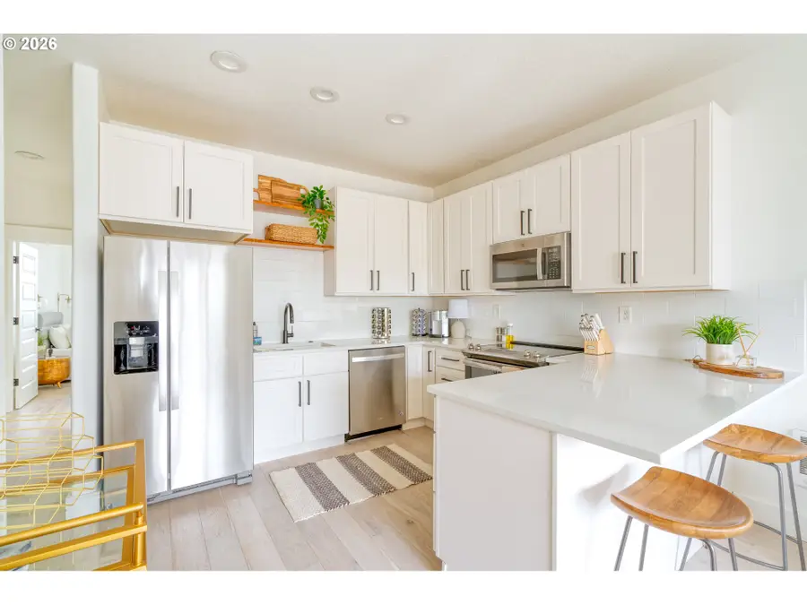 2008/2010 SE 11th Ave, Portland, OR 97214 - Image #3